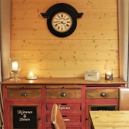 Edelweiss Stunning Glacier View *