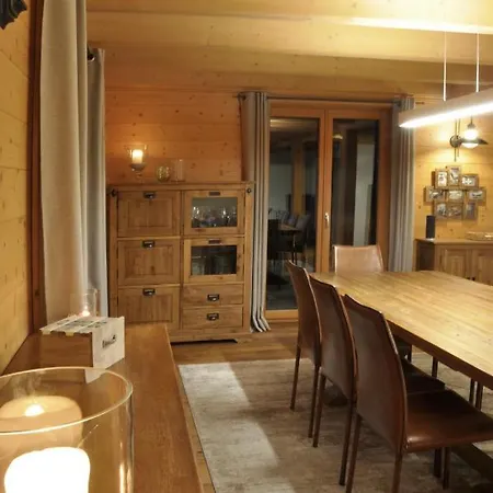 シャレー Edelweiss Stunning Glacier View