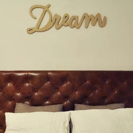 Edelweiss Stunning Glacier View シャレー