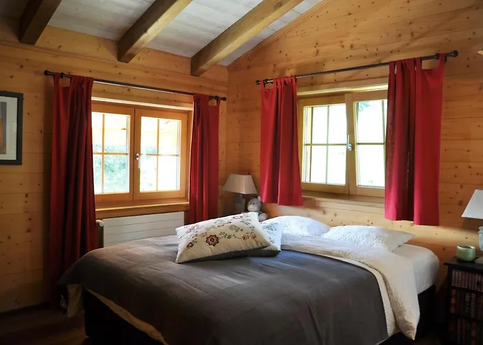 Edelweiss Stunning Glacier View *