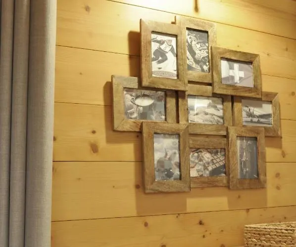 Domek alpejski Edelweiss Stunning Glacier View Les Diablerets