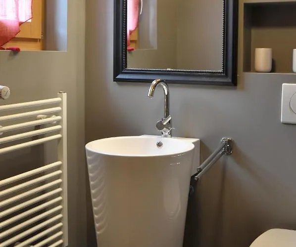 Edelweiss Stunning Glacier View לה דיאבלרט